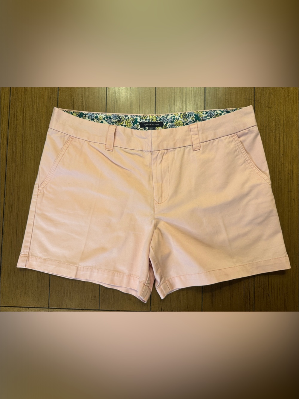 Tommy Hilfiger Pale Pink Chino Shorts Women’s 10